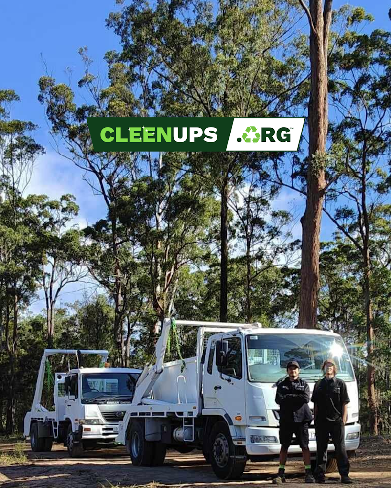 CLEENUPS Skip Bins — services in Port Macquarie