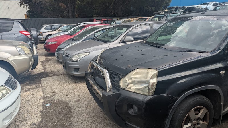 Gold Star Wreckers Ballarat — Automotive Recycling in Mitchell Park, VIC — automotive recycling in Mitchell Park, VIC