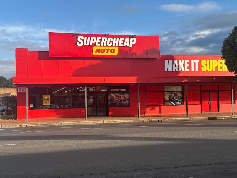 Supercheap Auto Inverell — auto parts store in Inverell
