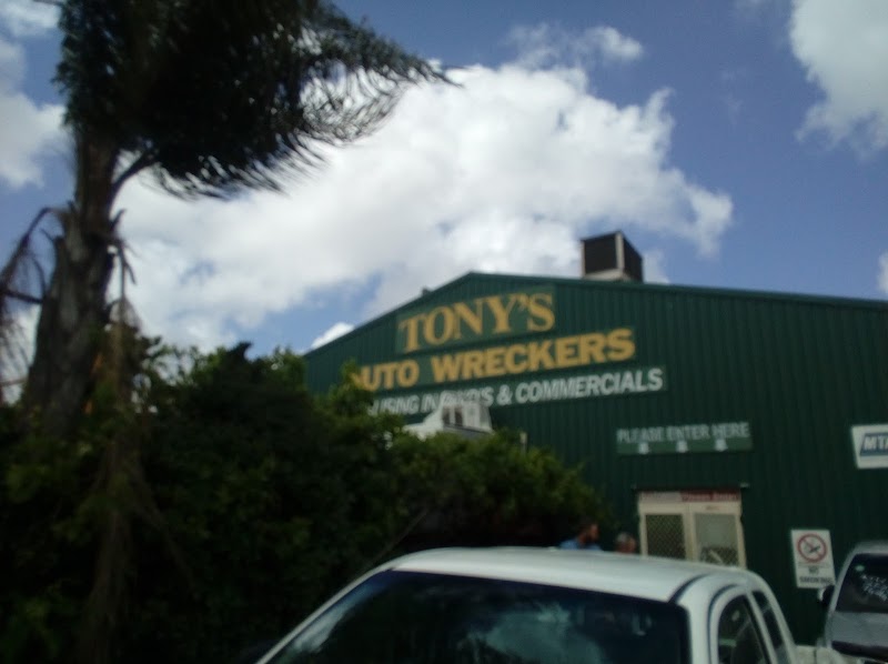 Tony's Auto Wreckers — auto parts store in Midvale